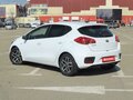 2015 Kia Ceed II Рестайлинг, белый - вид 3