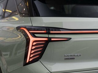 2025 Hongqi HS3, зелёный, 3719000 рублей, вид 4