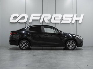 2017 Kia Rio IV, чёрный, 1199000 рублей, вид 5