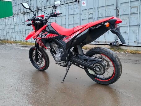 2017 Honda CRF 250M, красный, 499000 рублей, вид 3
