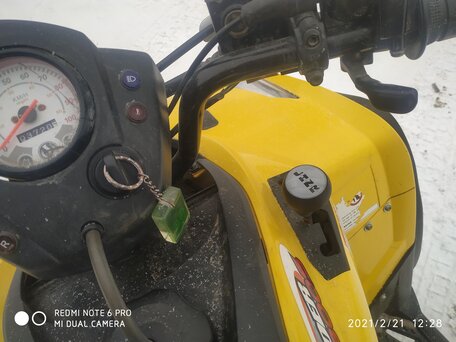 2010 Sym QuadLander, жёлтый, 300000 рублей, вид 5