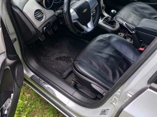 2012 Chevrolet Cruze I, серебристый, 830000 рублей, вид 5