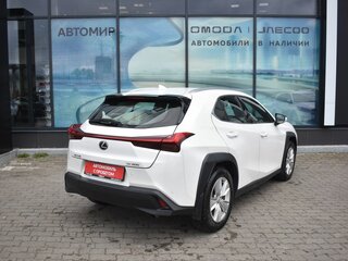 2019 Lexus UX 200 I, белый, 2720000 рублей, вид 5
