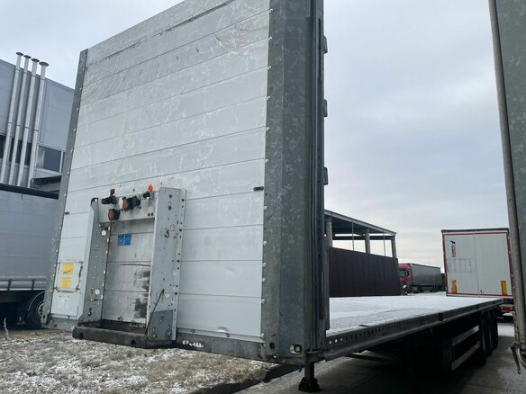 2018 Schmitz Cargobull 9084, серый, 1700000 рублей - вид 6