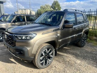 2026 Lada (ВАЗ) Niva Travel I Рестайлинг, коричневый, 1834000 рублей, вид 1