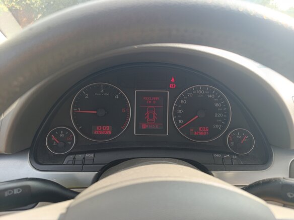 2005 Audi A4 8V III (B7), бежевый, 600000 рублей - вид 12