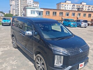 2022 Mitsubishi Delica D:5 I Рестайлинг, чёрный, 4700000 рублей, вид 1