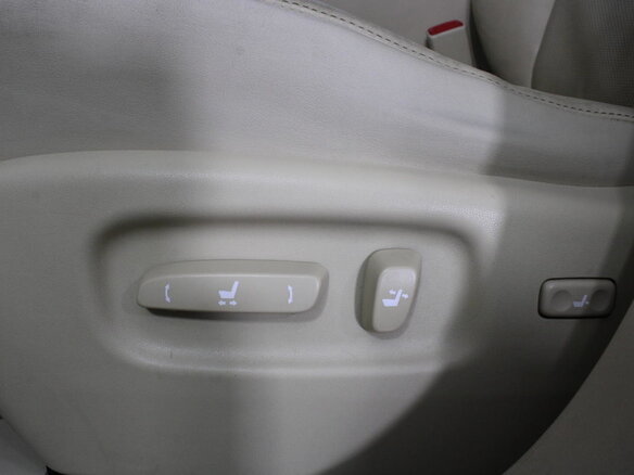 2013 Lexus RX 270 III Рестайлинг, красный - вид 17