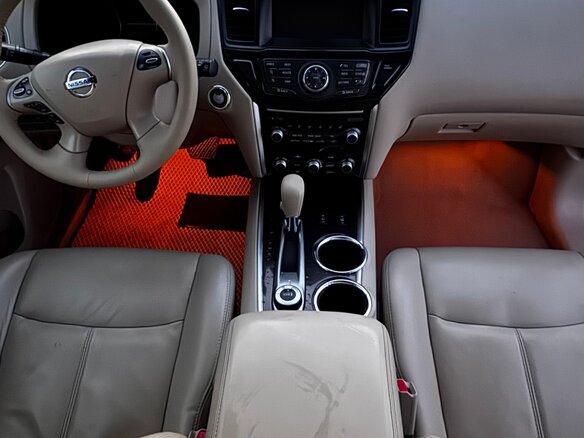 2015 Nissan Pathfinder IV, белый, 1550000 рублей - вид 8