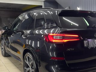 2022 BMW X5 40i IV (G05/G18), чёрный, 8800000 рублей, вид 4
