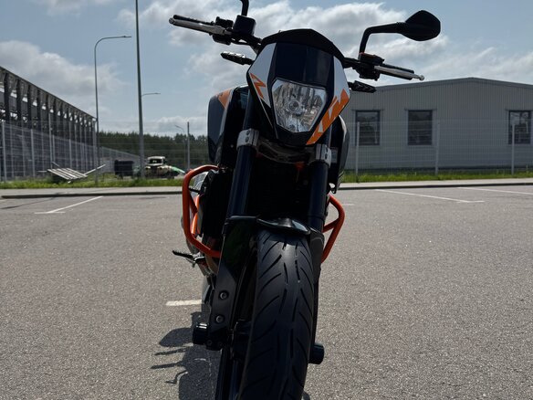 2012 KTM 690 Duke, чёрный, 450000 рублей - вид 7