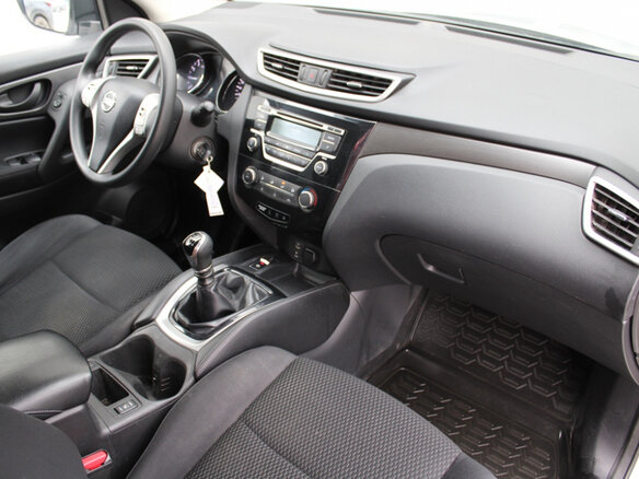 2017 Nissan Qashqai II, серебристый - вид 25