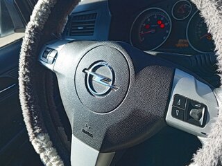 2013 Opel Zafira B Рестайлинг, белый, 640000 рублей, вид 5