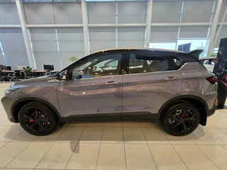 2026 Geely Coolray I Рестайлинг 2, фиолетовый, 2944990 рублей, вид 4