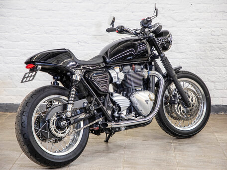 2021 Triumph Bonneville T120, чёрный, 1230000 рублей, вид 4