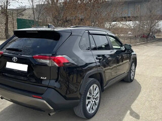 2019 Toyota RAV4 V (XA50), чёрный, 2400000 рублей, вид 5