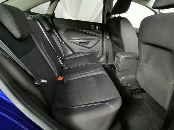 2015 Ford Fiesta Mk6 Рестайлинг, синий - вид 15