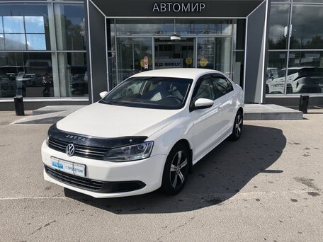 Volkswagen Jetta VI