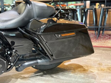 2022 Harley-Davidson Street Glide Special, чёрный, 2700000 рублей, вид 4