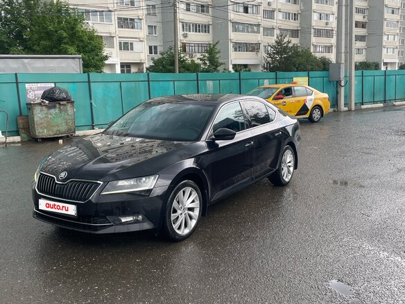 2017 Skoda Superb III, чёрный, 2300000 рублей