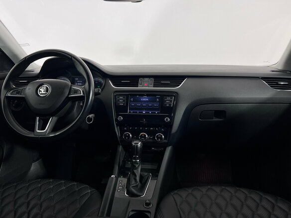 2017 Skoda Octavia III (A7) Рестайлинг, бежевый - вид 9