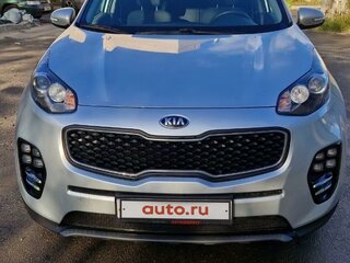 2018 Kia Sportage IV Рестайлинг, серебристый, 2300000 рублей, вид 2