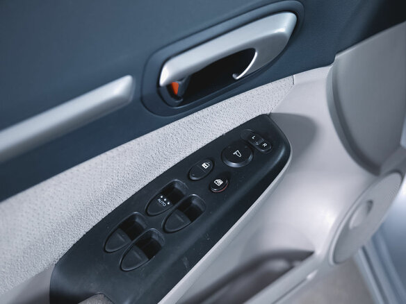 2007 Honda Civic Hybrid VIII, серебристый - вид 9