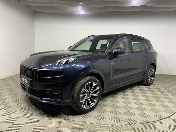 2026 Lynk & Co 01 I Рестайлинг 2, синий, 7130000 рублей
