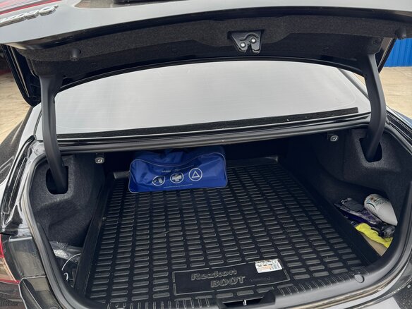 2017 Mazda 6 III (GJ) Рестайлинг, чёрный, 2500000 рублей - вид 8