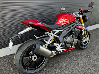 2024 Triumph Speed Triple, красный, 1700000 рублей, вид 4