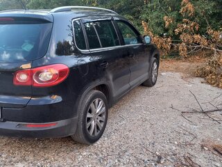 2010 Volkswagen Tiguan I, чёрный, 1200000 рублей, вид 3