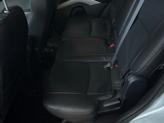 2011 Mitsubishi Outlander II Рестайлинг, серебристый, 1100000 рублей, вид 3