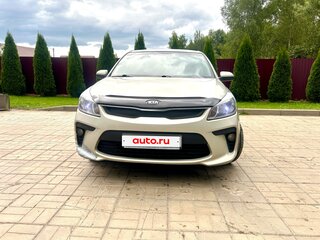 2019 Kia Rio IV, бежевый, 1290000 рублей, вид 3