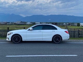 2014 Mercedes-Benz C-Класс 180 IV (W205), белый, 2200000 рублей, вид 3