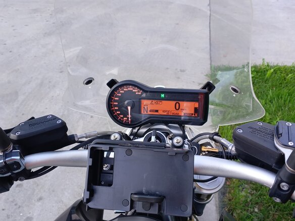 2016 BMW R 1200 R, серый, 1050000 рублей - вид 12