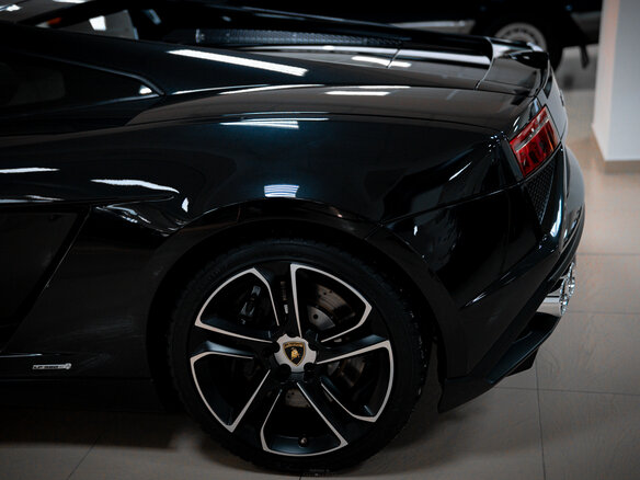 2013 Lamborghini Gallardo LP560-4 I Рестайлинг, чёрный - вид 10