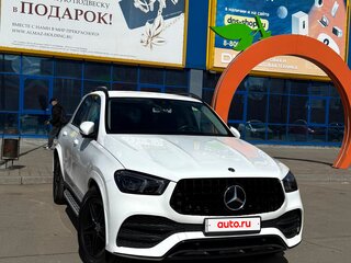 2019 Mercedes-Benz GLE 300 d II (V167), белый, 5650000 рублей, вид 3