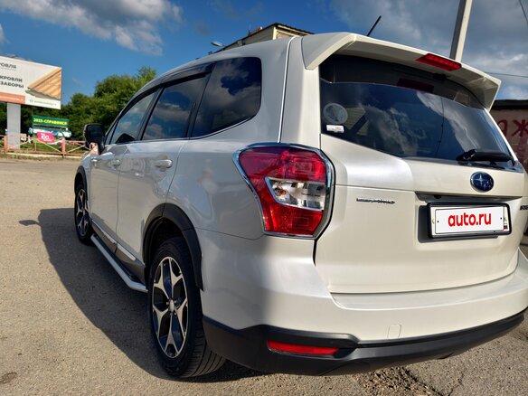 2012 Subaru Forester IV, белый, 1650000 рублей - вид 4