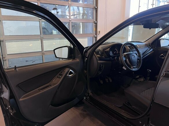 2023 Lada (ВАЗ) Granta I Рестайлинг, чёрный - вид 20