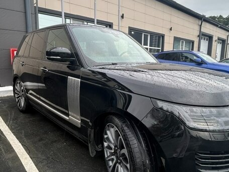 2021 Land Rover Range Rover IV Рестайлинг, чёрный, 7700000 рублей, вид 3