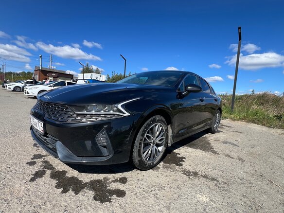 2022 Kia K5 III, чёрный, 2500000 рублей