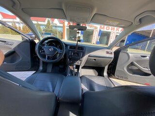 2017 Volkswagen Jetta VI Рестайлинг, чёрный, 1450000 рублей, вид 5