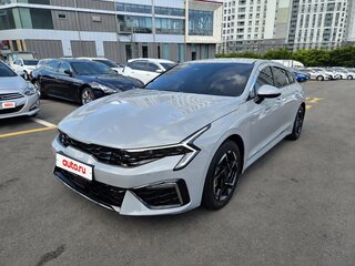 2025 Kia K5 LPi III Рестайлинг, серый, 2600000 рублей, вид 2