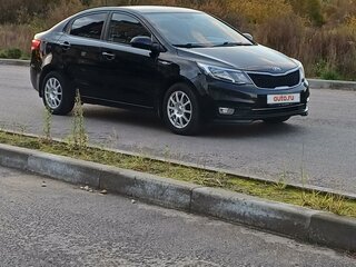 2017 Kia Rio III Рестайлинг, чёрный, 1100000 рублей, вид 2