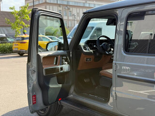 2026 Mercedes-Benz G-Класс AMG 63 AMG II (W465) Рестайлинг, серый, 29390000 рублей, вид 5
