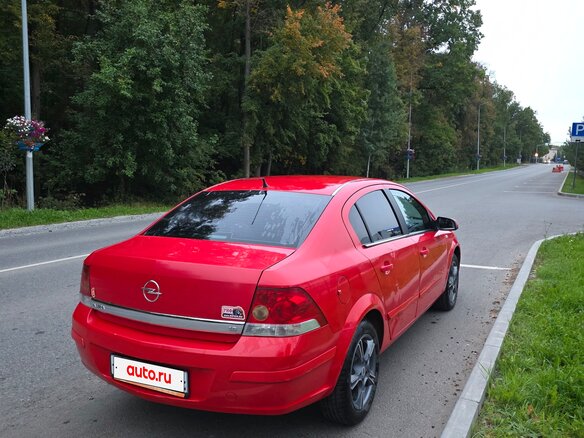 2008 Opel Astra H Рестайлинг, красный, 300000 рублей - вид 6