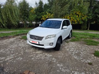 2011 Toyota RAV4 III (XA30) Рестайлинг, белый, 1120000 рублей, вид 1