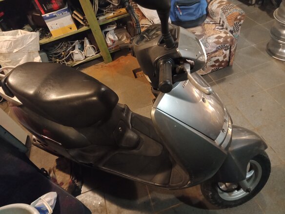 2002 Honda Lead 100, серебристый, 120000 рублей - вид 7