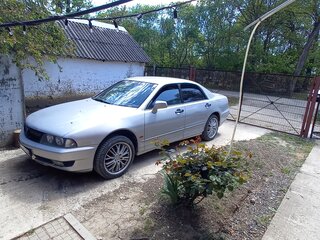 1997 Mitsubishi Diamante II, серый, 460000 рублей, вид 1