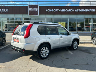 2011 Nissan X-Trail II Рестайлинг, серебристый, 1050000 рублей, вид 4